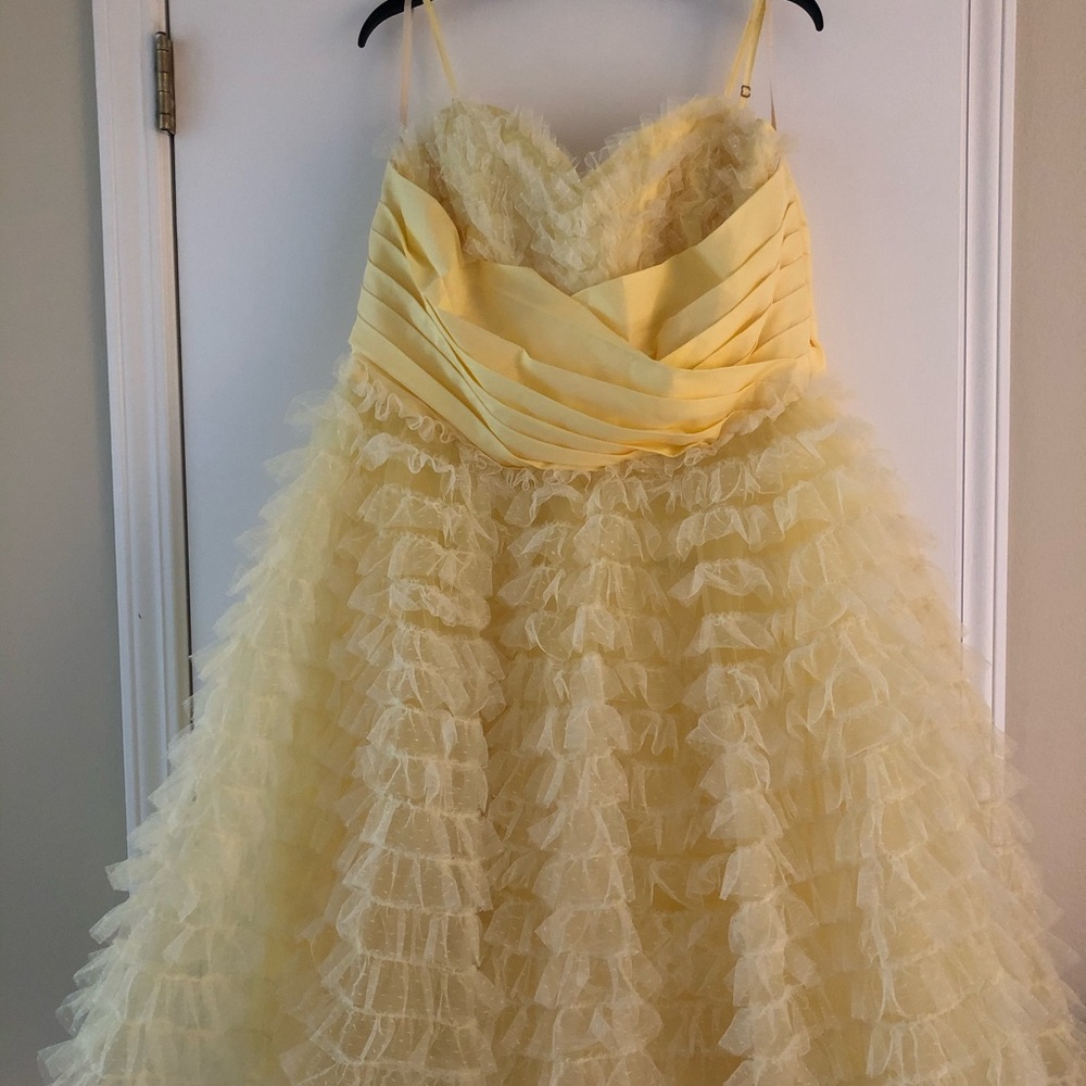 Unique Vintage swing dress